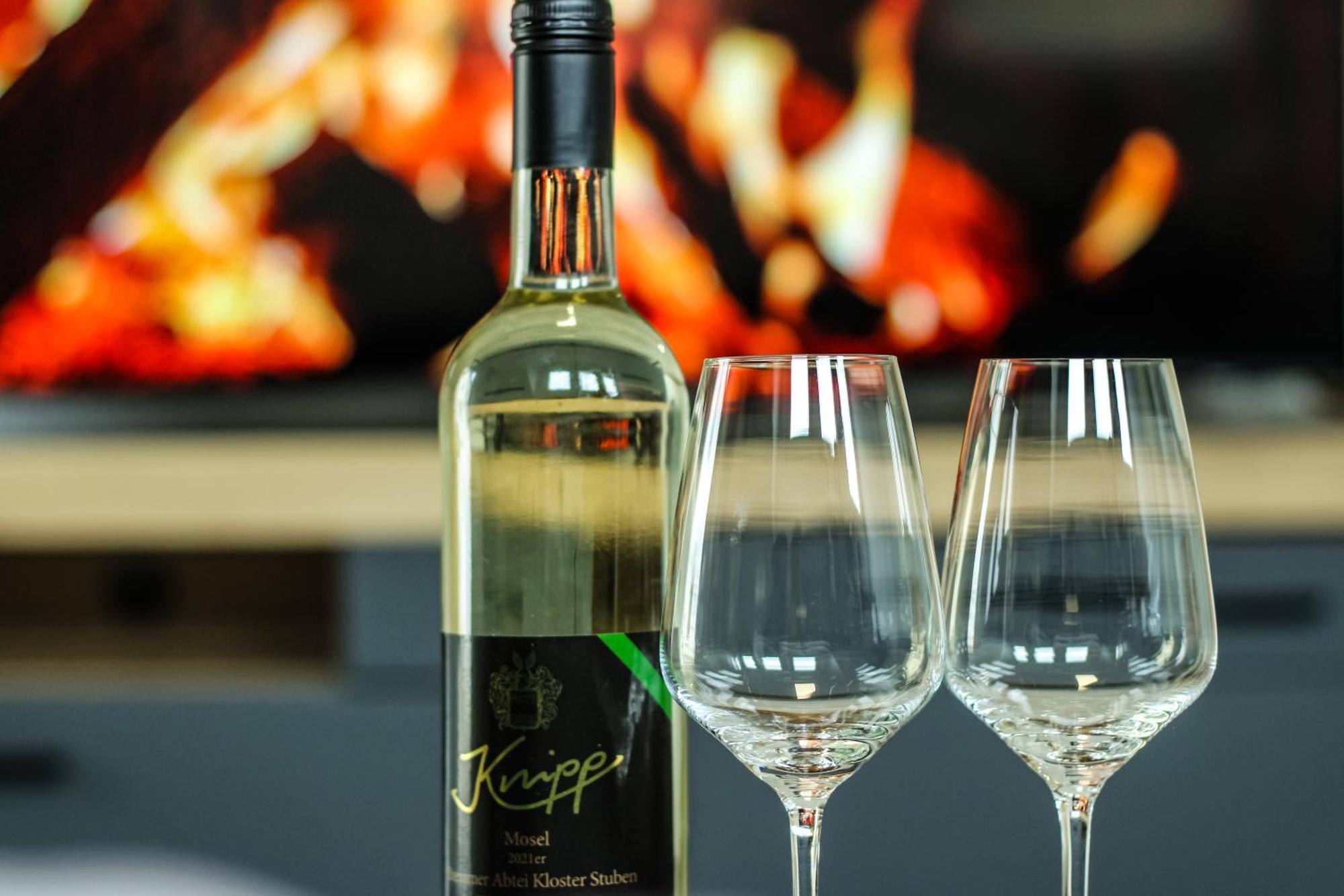 Sweet Six, Balkon, Netflix, Boxspringbetten, Hochwertiges Bad 첼 안 데어 모젤 외부 사진