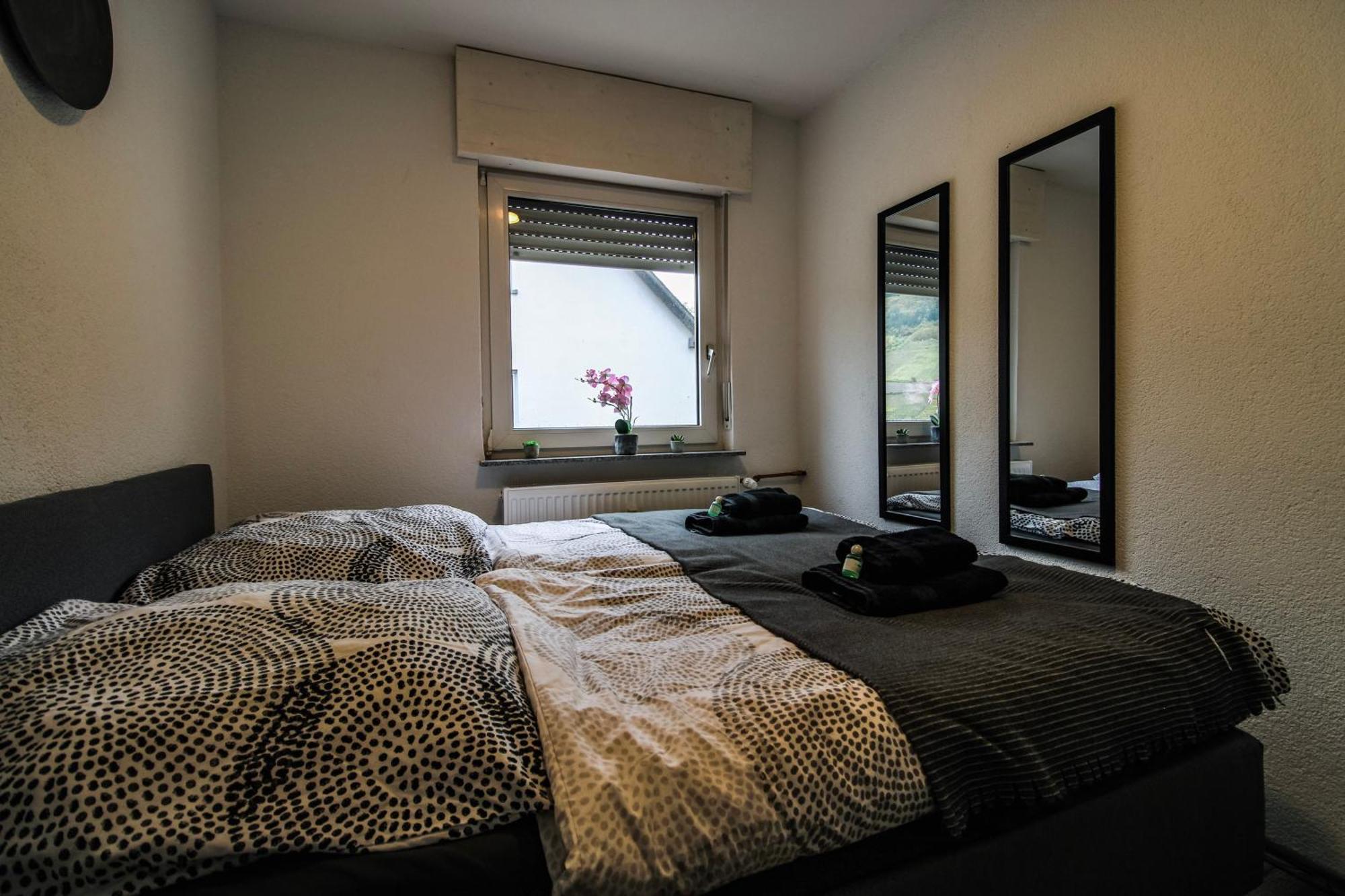 Sweet Six, Balkon, Netflix, Boxspringbetten, Hochwertiges Bad 첼 안 데어 모젤 외부 사진